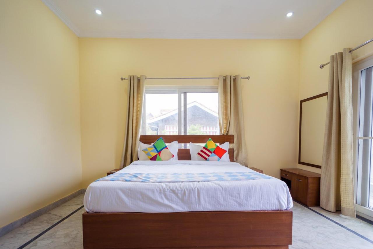 Spot On 40739 Nandi Palace Spot Hotel Mumbai Kültér fotó